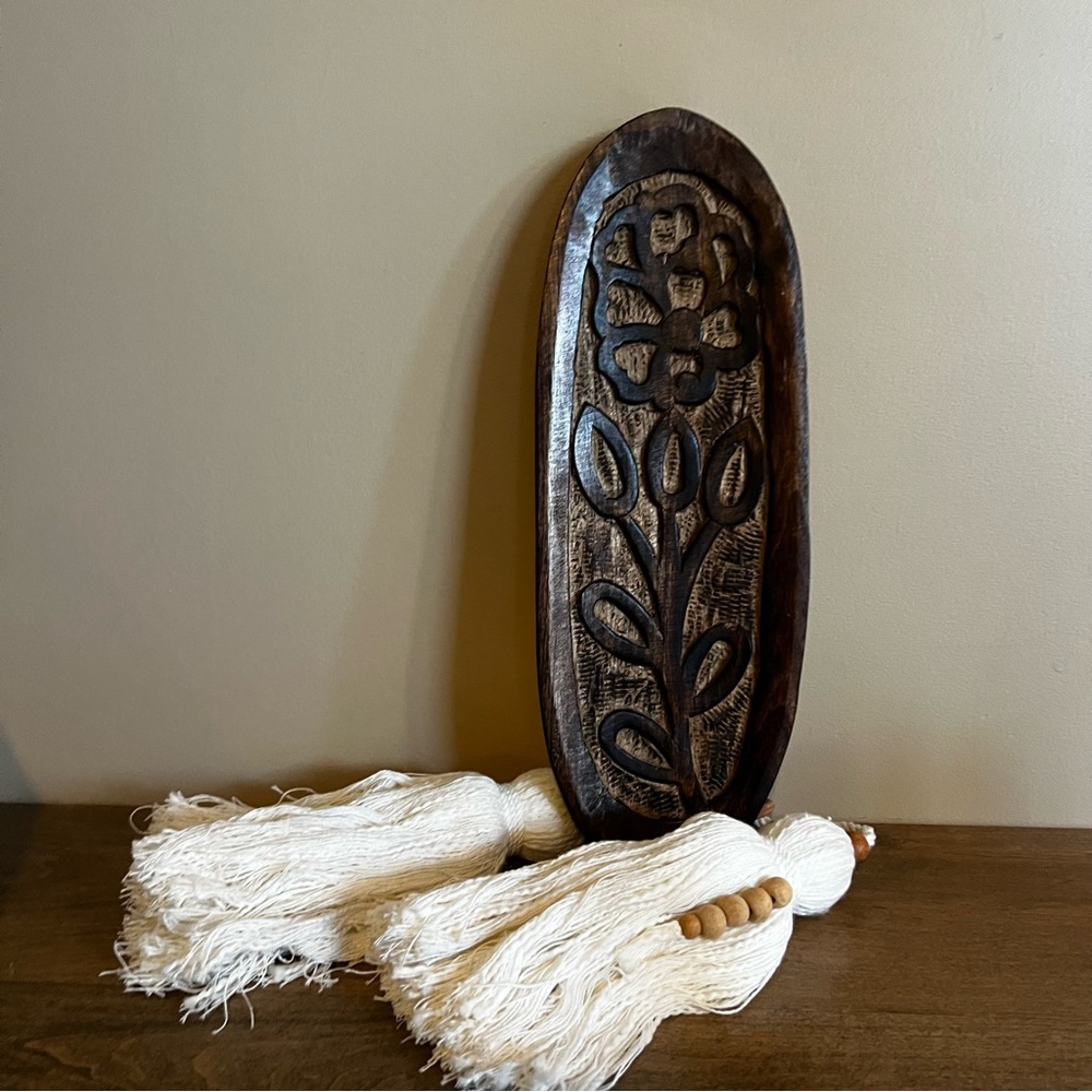 Hand Carved Mango Tray with floral design NWOT